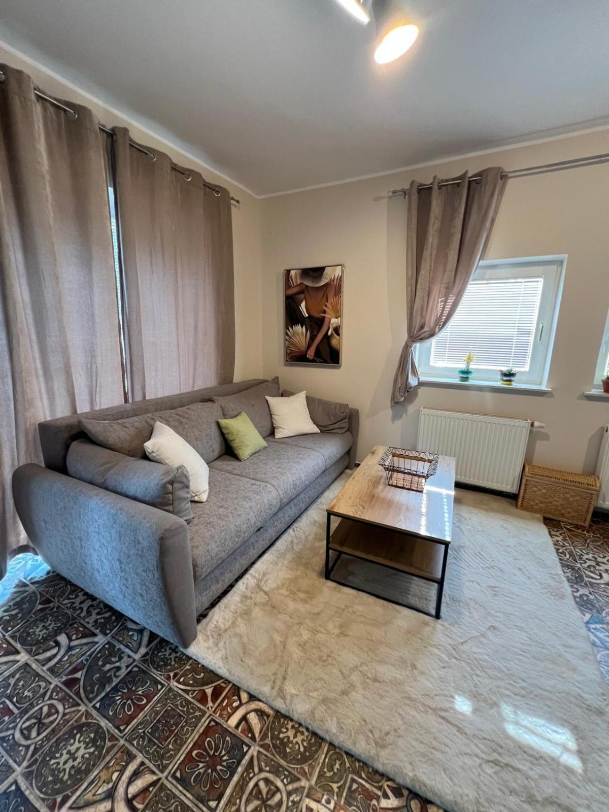 Centralpark Suites Марибор Екстериор снимка
