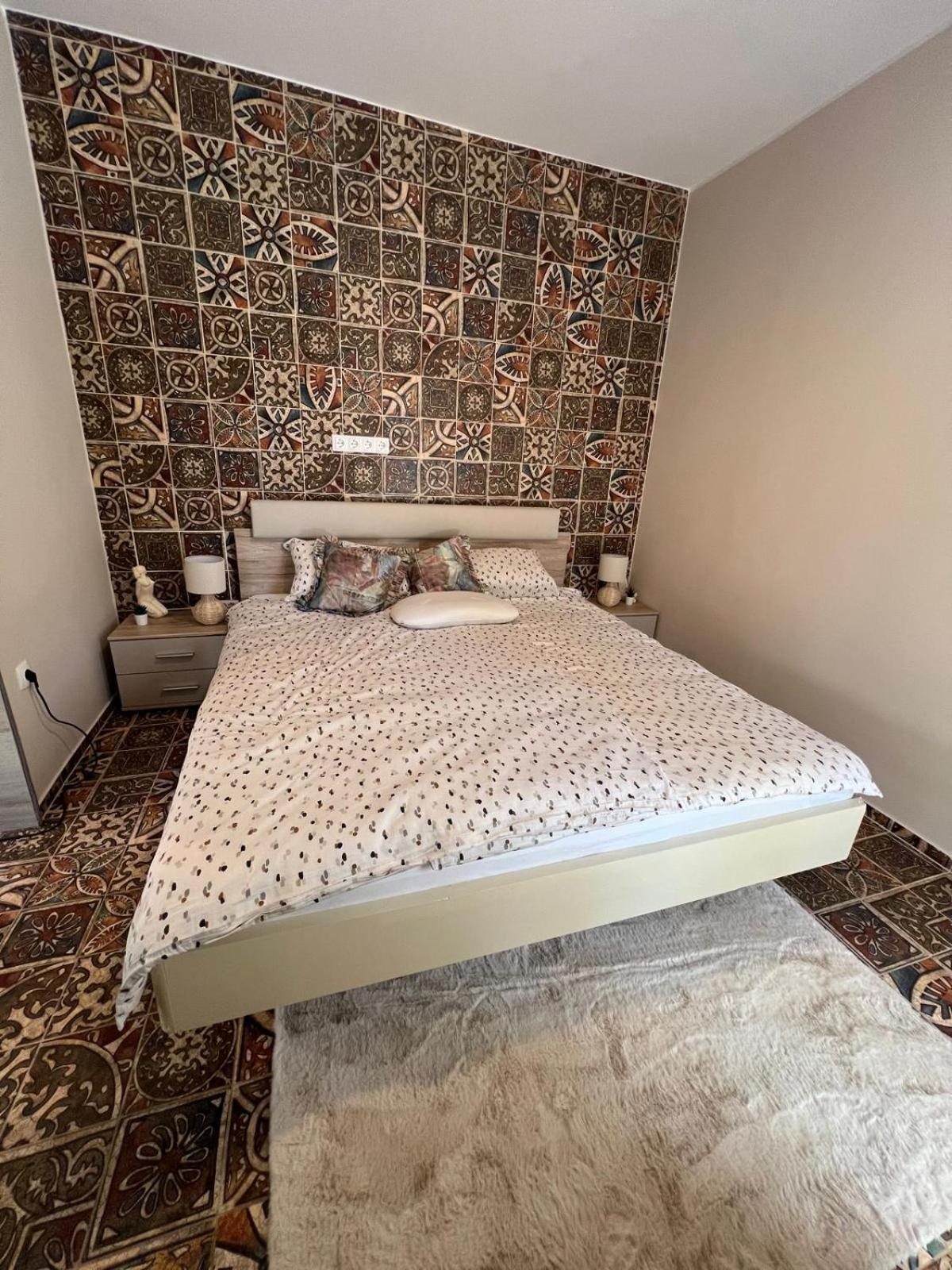 Centralpark Suites Марибор Екстериор снимка