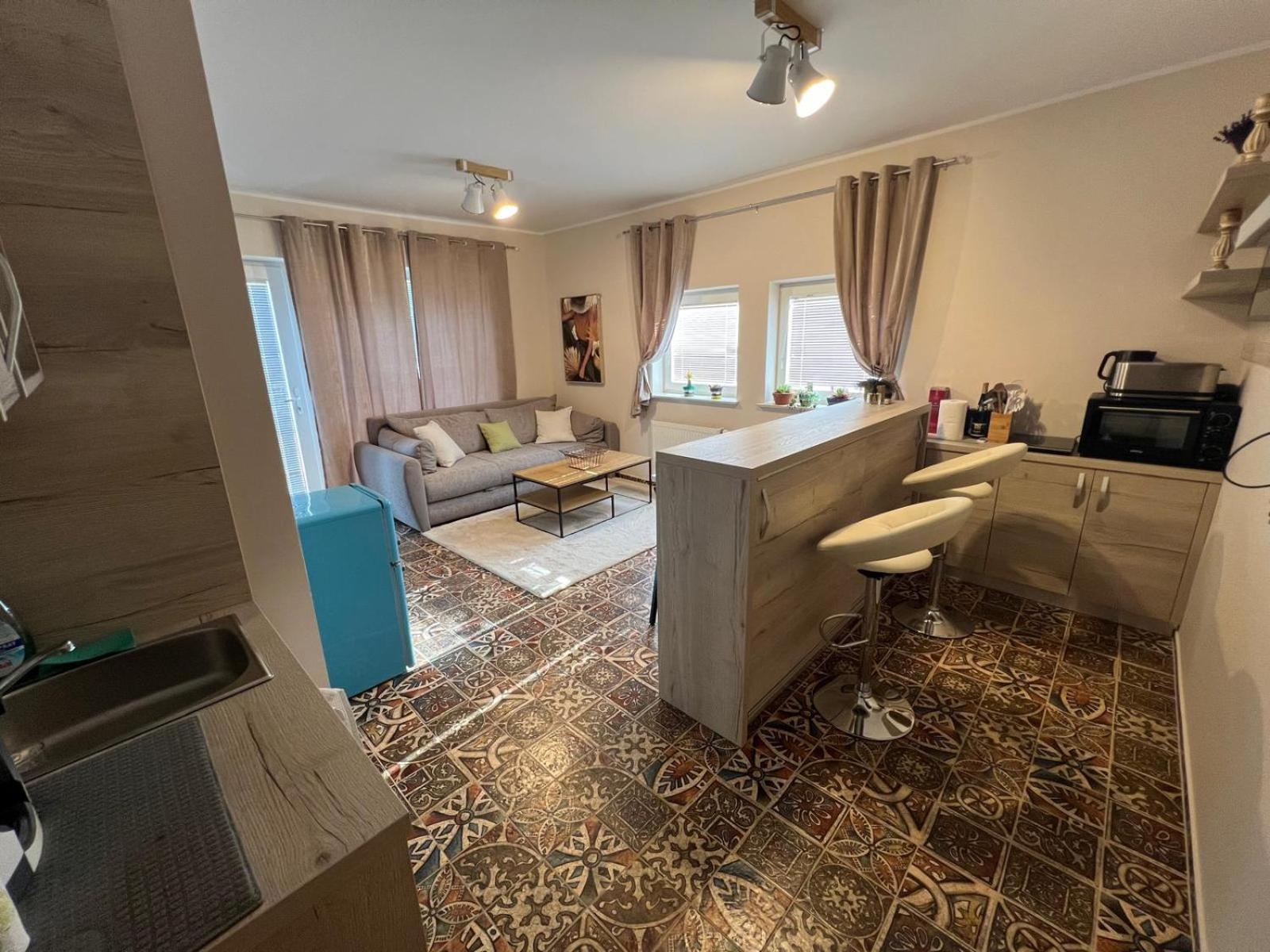 Centralpark Suites Марибор Екстериор снимка